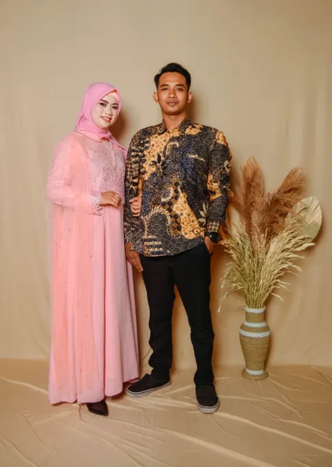 Foto sampul undangan Toro & Hesti