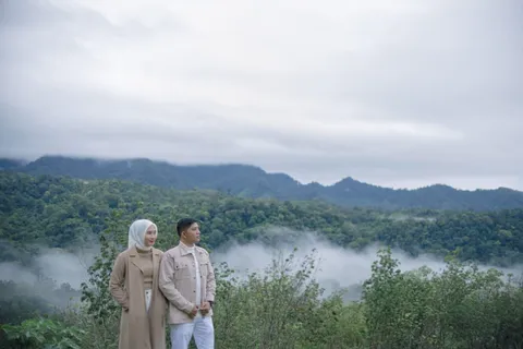 Foto sampul undangan Ari & Cici