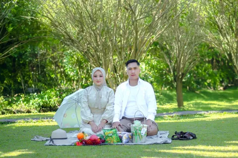 Foto sampul undangan Maulidya Julianti S & Eka Setiawan