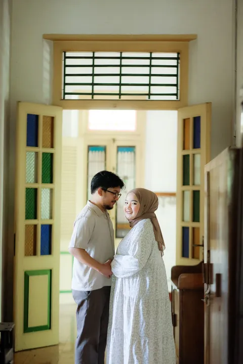 Foto sampul undangan Regita & Leonardo