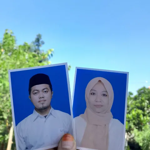 Foto sampul undangan Amrina & Fahmi
