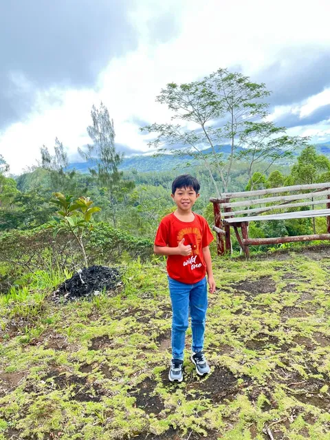 Foto sampul undangan Alvino