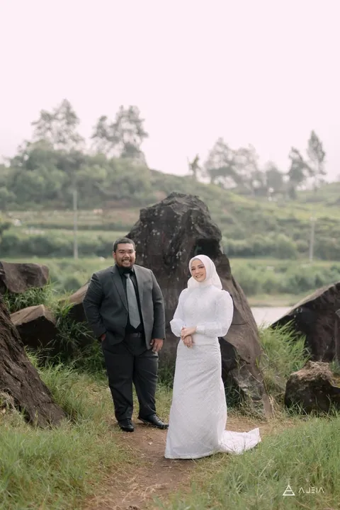 Foto sampul undangan Khairul & Dara