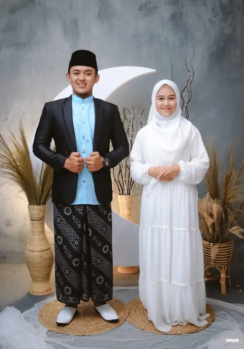 Foto sampul undangan Annisa Fauziah & Faisal Akbar Yusup S.Pd
