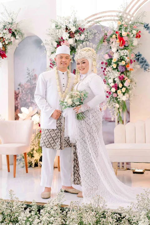 Foto sampul undangan Umi & Roby