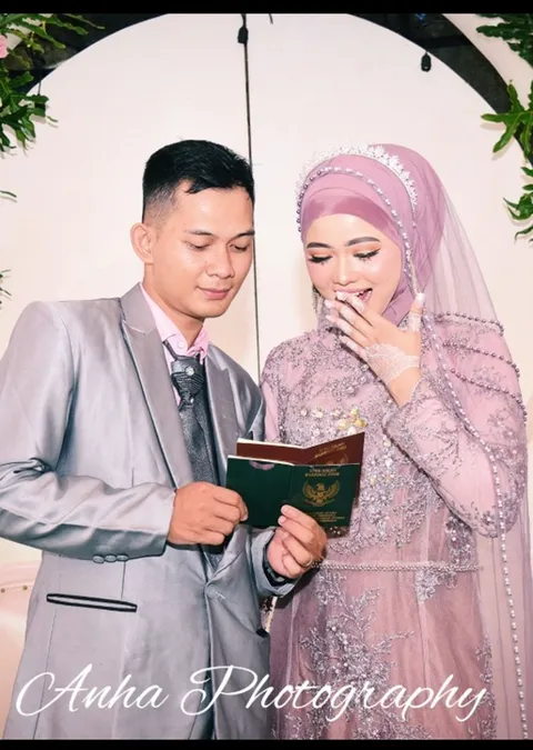 Foto sampul undangan Caca & Tomo