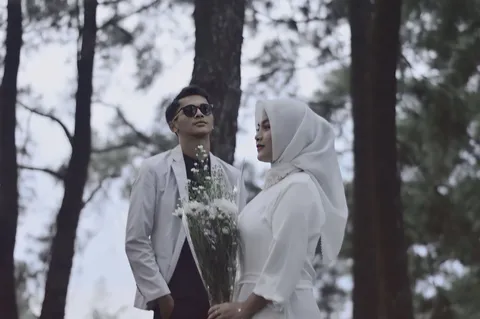Foto sampul undangan Siti Rahayu & Ilyas Alfarizi