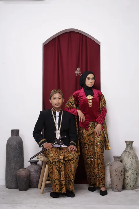 Foto sampul undangan Fei & Mega