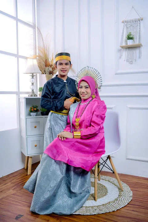 Foto sampul undangan Afri & Nisma