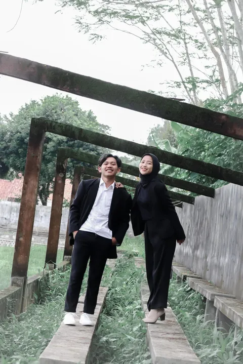 Foto sampul undangan Mei & Ali