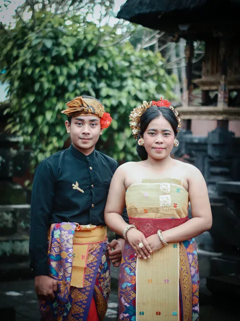 Foto sampul undangan 2 & 1