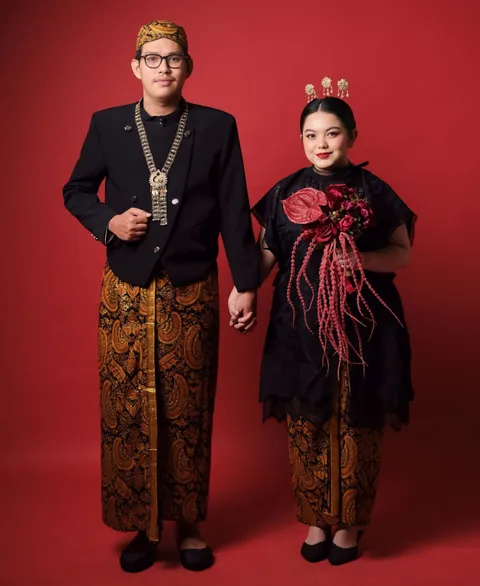 Foto sampul undangan Dhani & Ardiza