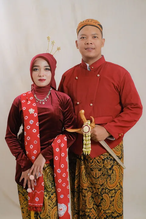 Foto sampul undangan Cahyo & Intan