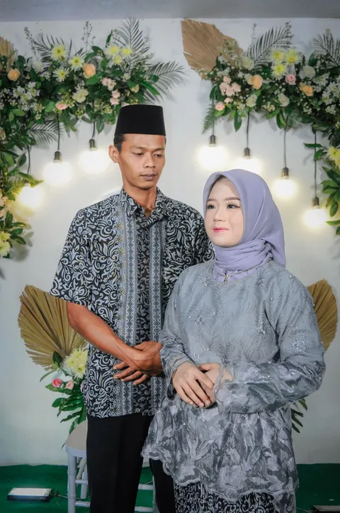 Foto sampul undangan Joko Aji Saputro & Rafiatun Setiyaningsih