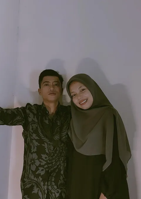 Foto sampul undangan Teriman & Almum