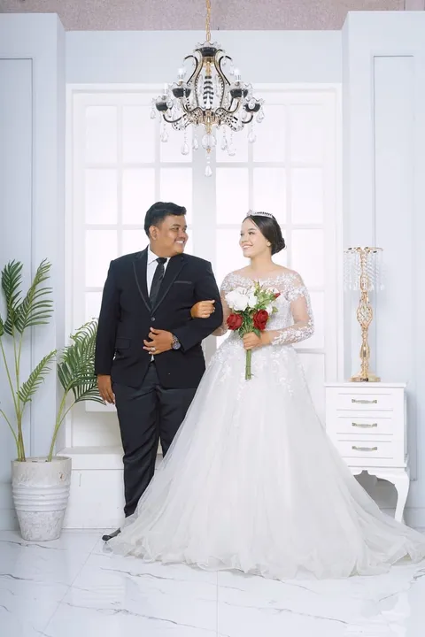 Foto sampul undangan Fidel & Anita
