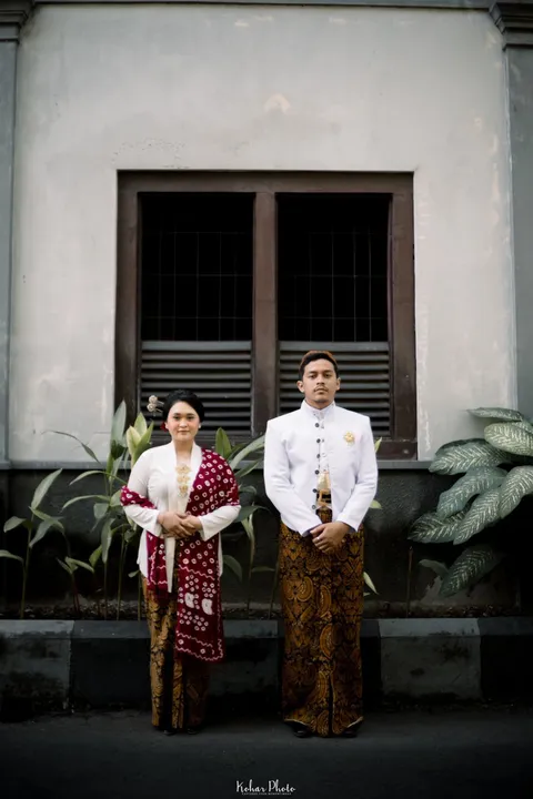 Foto sampul undangan Febilia & Adhit