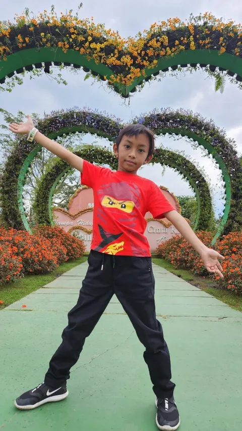 Foto sampul undangan Walimatul Khitan Aqeela Sarvagya Awieka