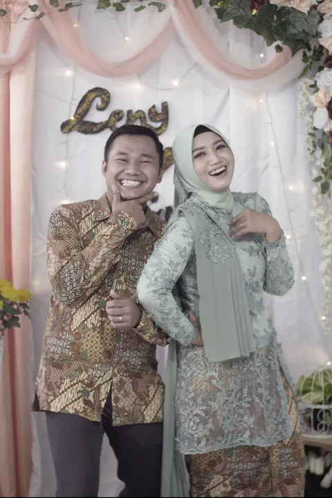 Foto sampul undangan Nanda & Leny
