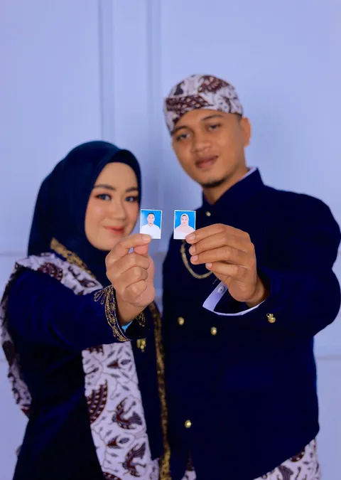 Foto sampul undangan Fiki & Ira