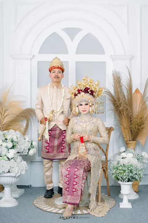 Foto sampul undangan Radhita & Sarwani