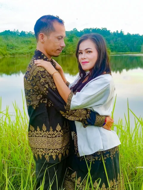Foto sampul undangan Anto & Yuni