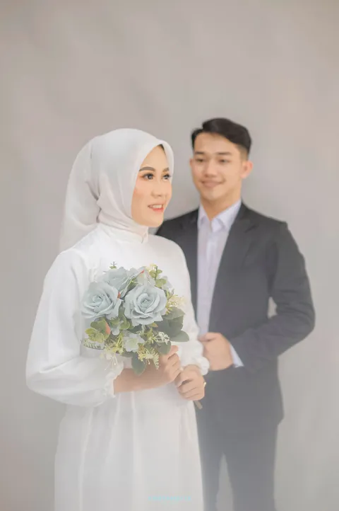 Foto sampul undangan Anis & Fazly