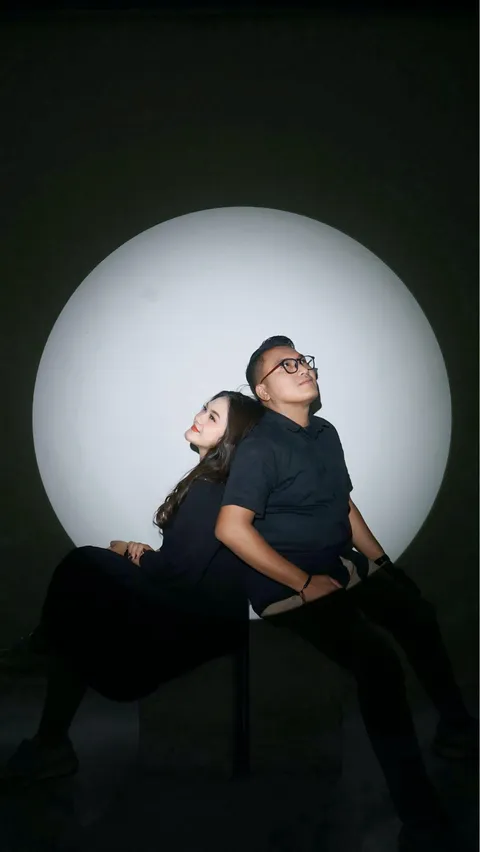 Foto sampul undangan Reival & Tasya