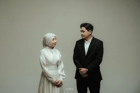 Foto sampul undangan Aji & Dara